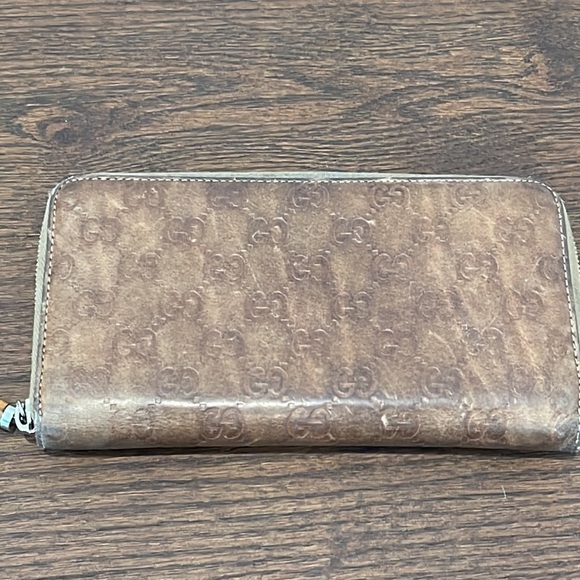 GUCCI Women’s Brown Zip Around Wallet - Picture 2 of 8